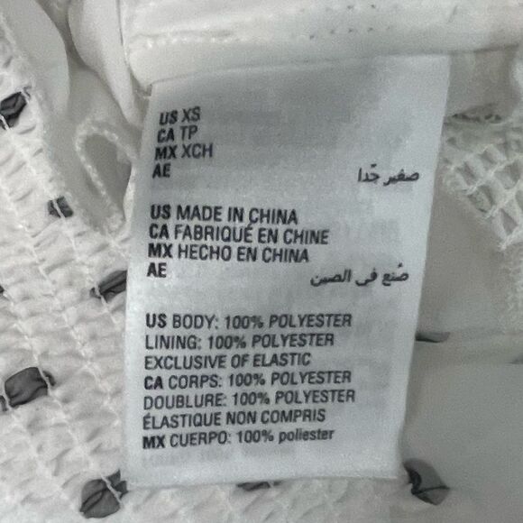 BAR III Women’s White Sheer Polka Dot Long Sleeve V Neck Top - Picture 9 of 9